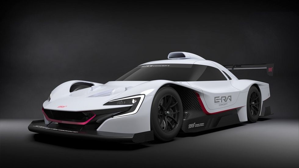 STI E-RA Concept - Subaru muốn phá kỷ lục với mẫu xe ý tưởng chạy điện 1073 mã lực