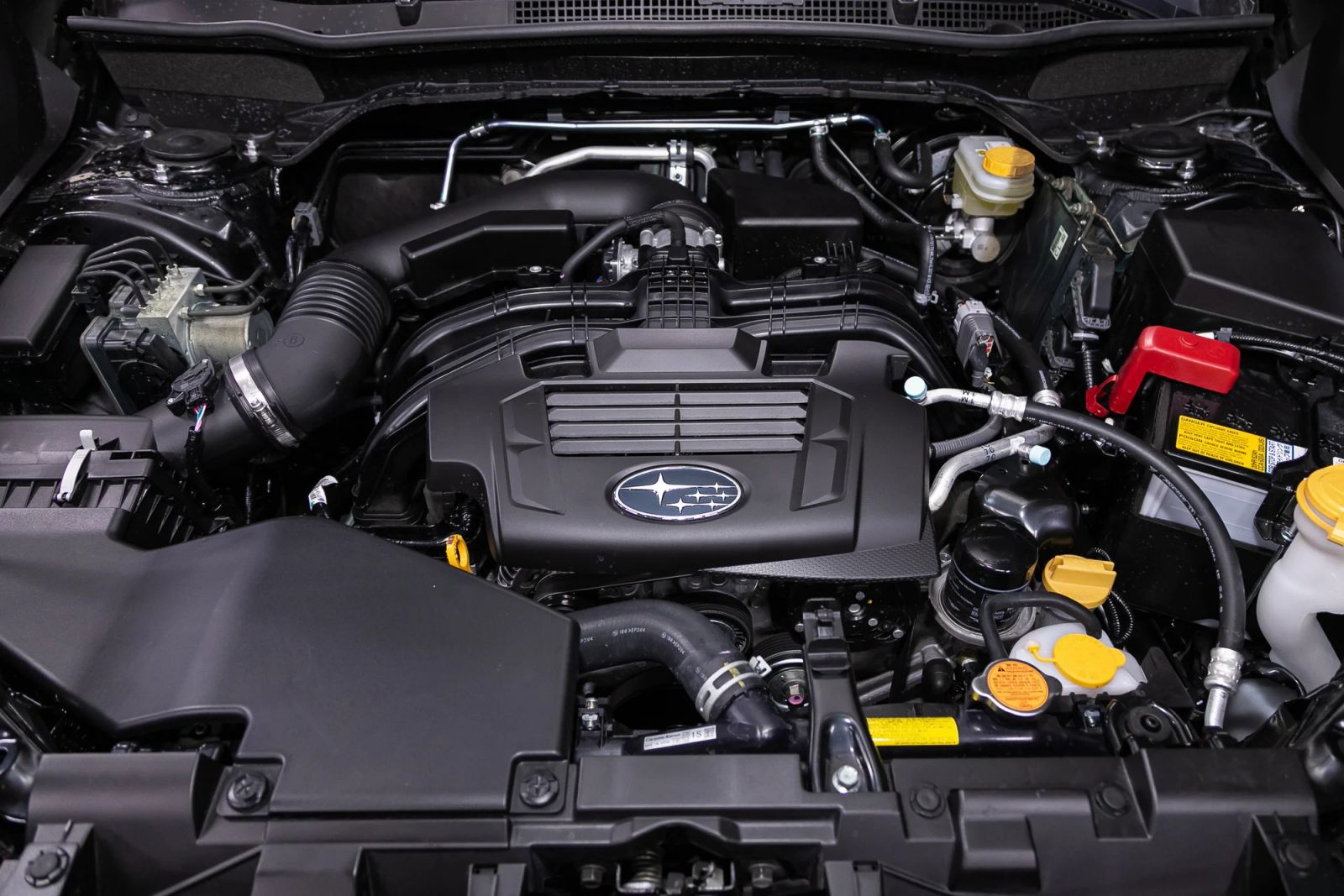 Cấu trúc động cơ bên trong xe Subaru